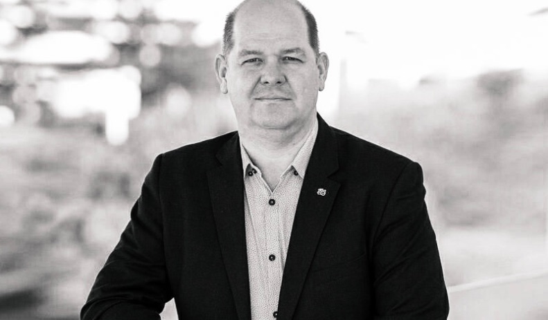 Дмитрий Шершнев