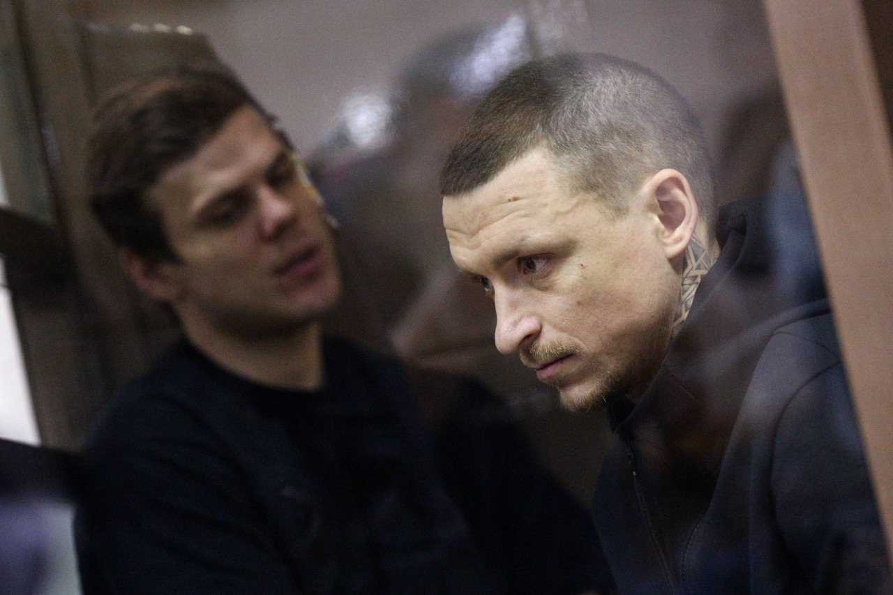 6 сентября суд удовлетворил ходатайства Павла Мамаева и Александра Кокорина об условно-досрочном освобождении