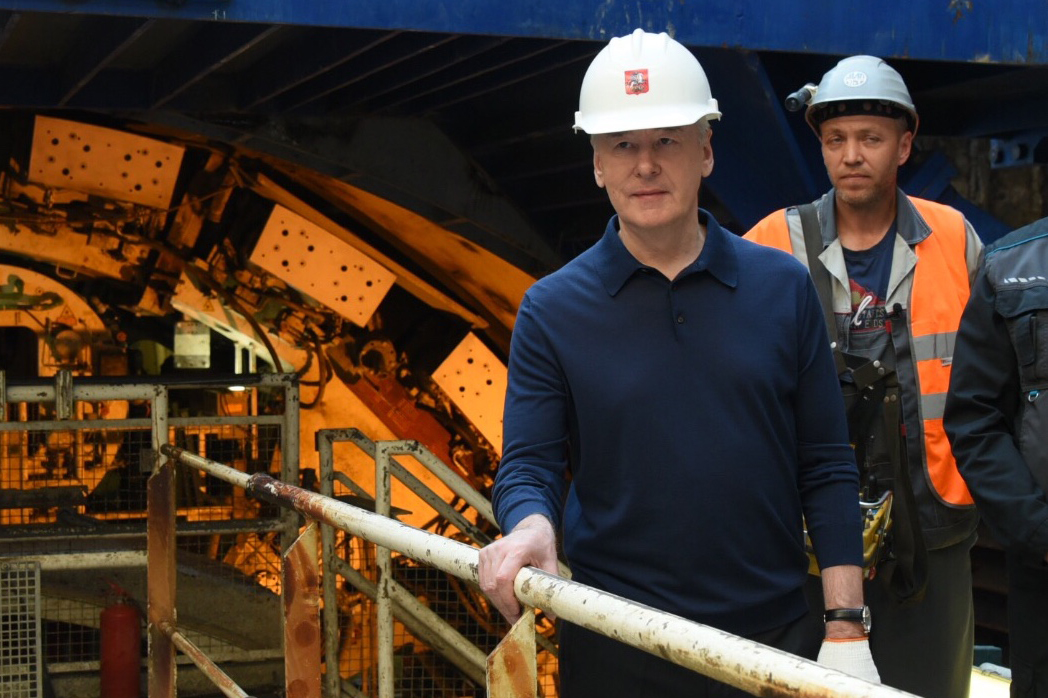 По словам мэра Москвы Сергея Собянина, Большая кольцевая линия строится очень активно, в том числе западный участок