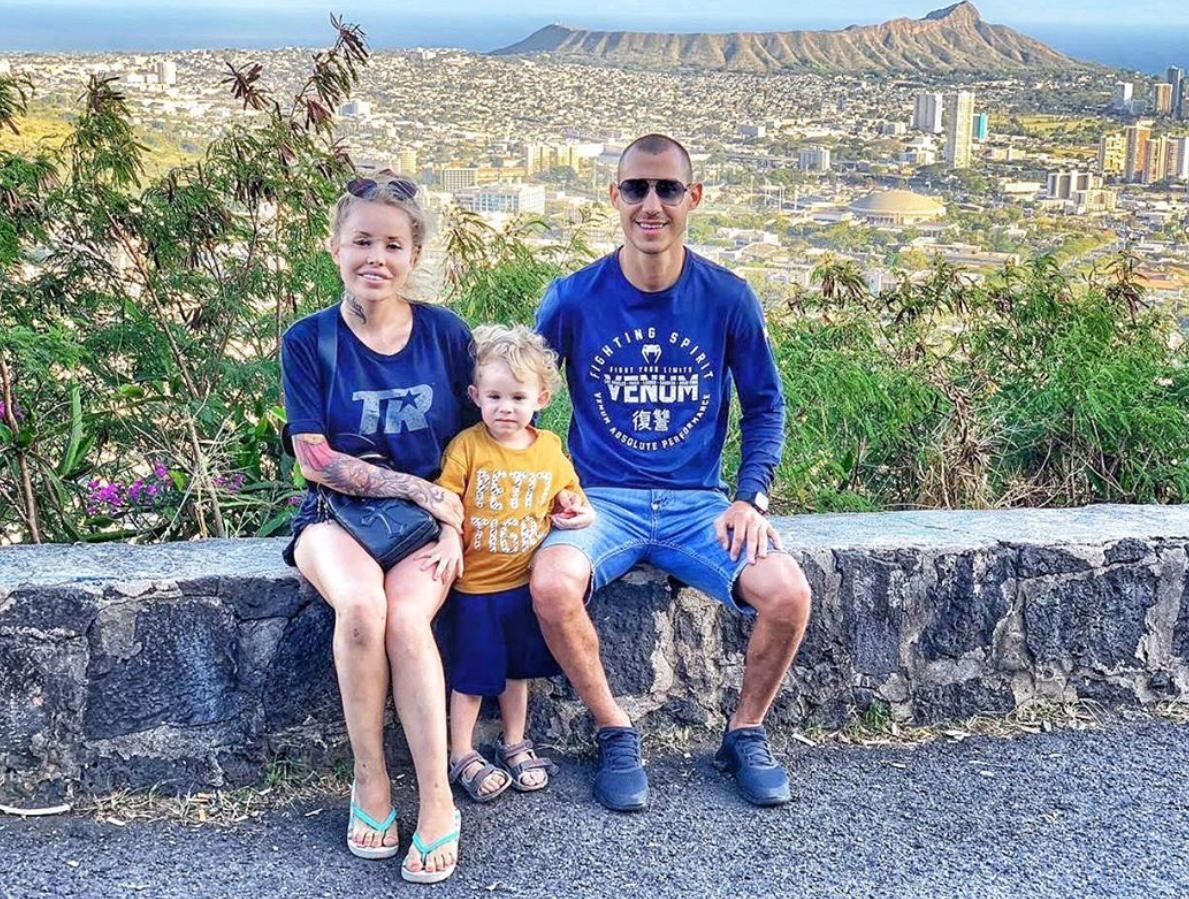 Вдова Максима Дадашева рассказала, как с ним прощался 2-летний сын