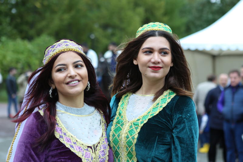 Участницы «Граната» Эльнара Рамзанова и Гюльшан Халилова