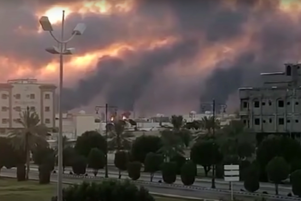 Хуситы заявляют о подготовке новых дрон-атак на объекты инфраструктуры Саудовской Аравии