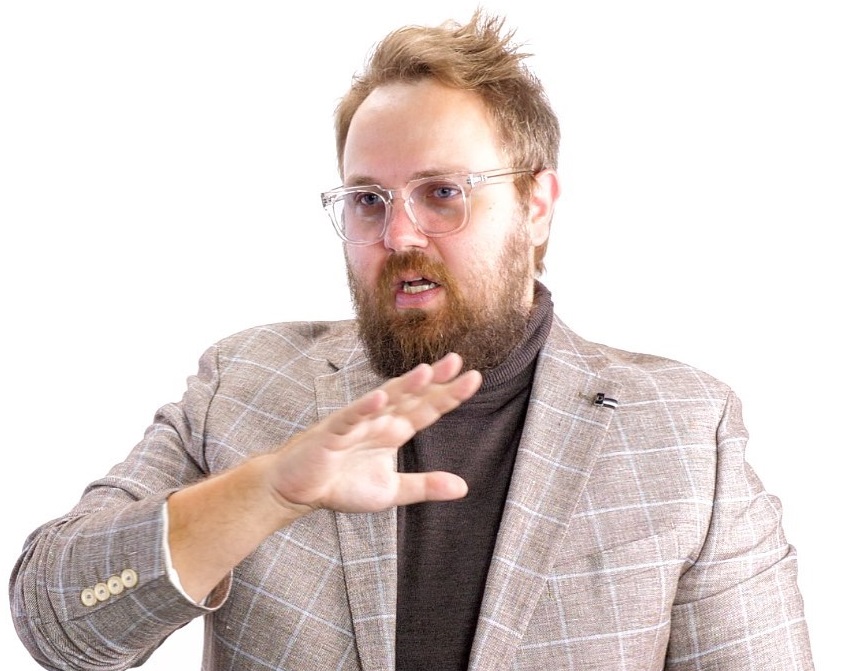 Валентин Петухов, работающий в сети под псевдонимом Wylsacom в прошлом году стал самым богатым видеоблогером России