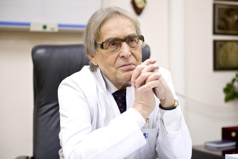 Нейрохирург Александр Николаевич Коновалов