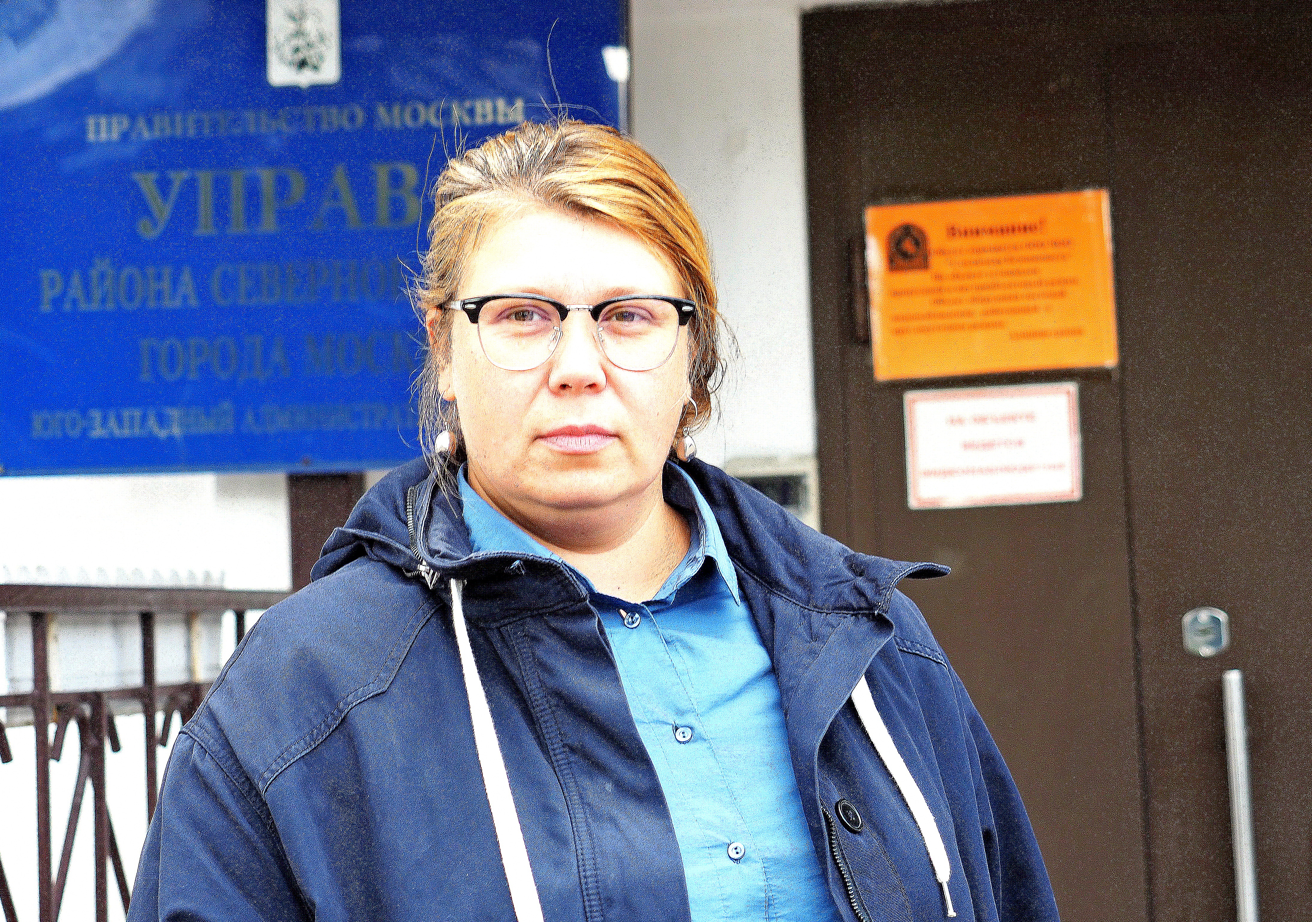 Глава управы района Северное Бутово Регина Захарова по дороге на работу успела обойти территорию