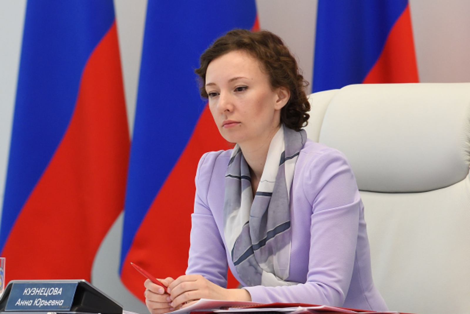 Детский омбудсмен готова помочь решить вопрос девочки с деформированным лицом