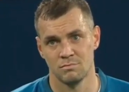 Артем Дзюба разместил на своей странице короткий ролик с матча, в котором показаны переживаемые им эмоции