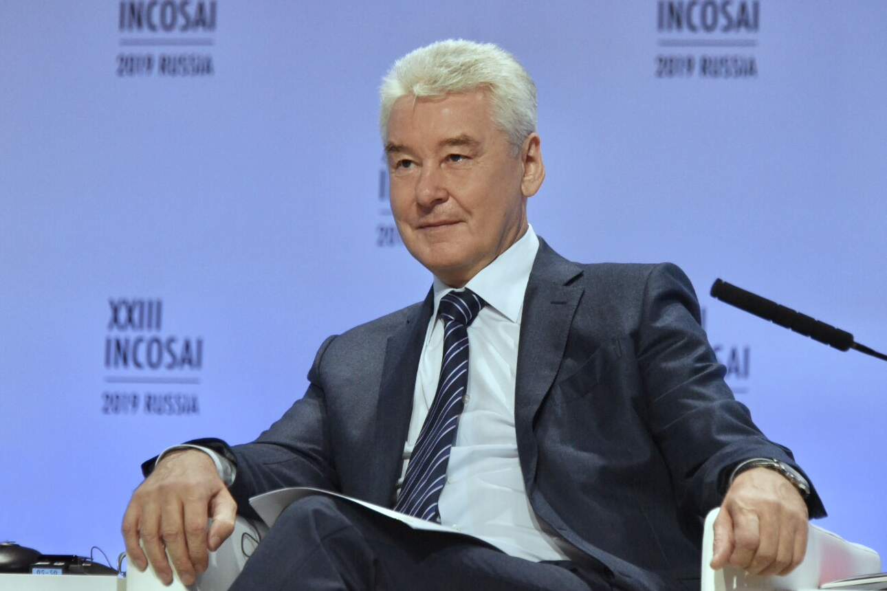 По мнению главы города, современная эпоха не терпит стереотипов, требует повседневной нацеленности на результат и ждет определенной политической смелости