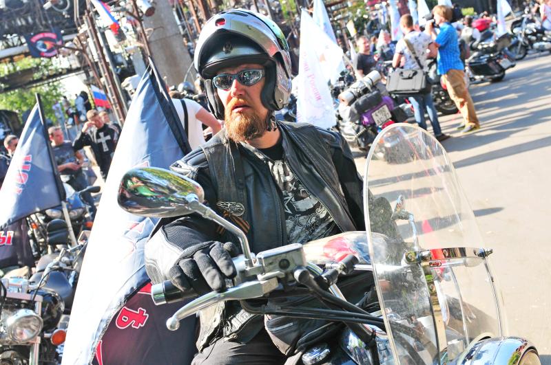 Опасные трюки и сады в миниатюре: как провести выходные в Москве