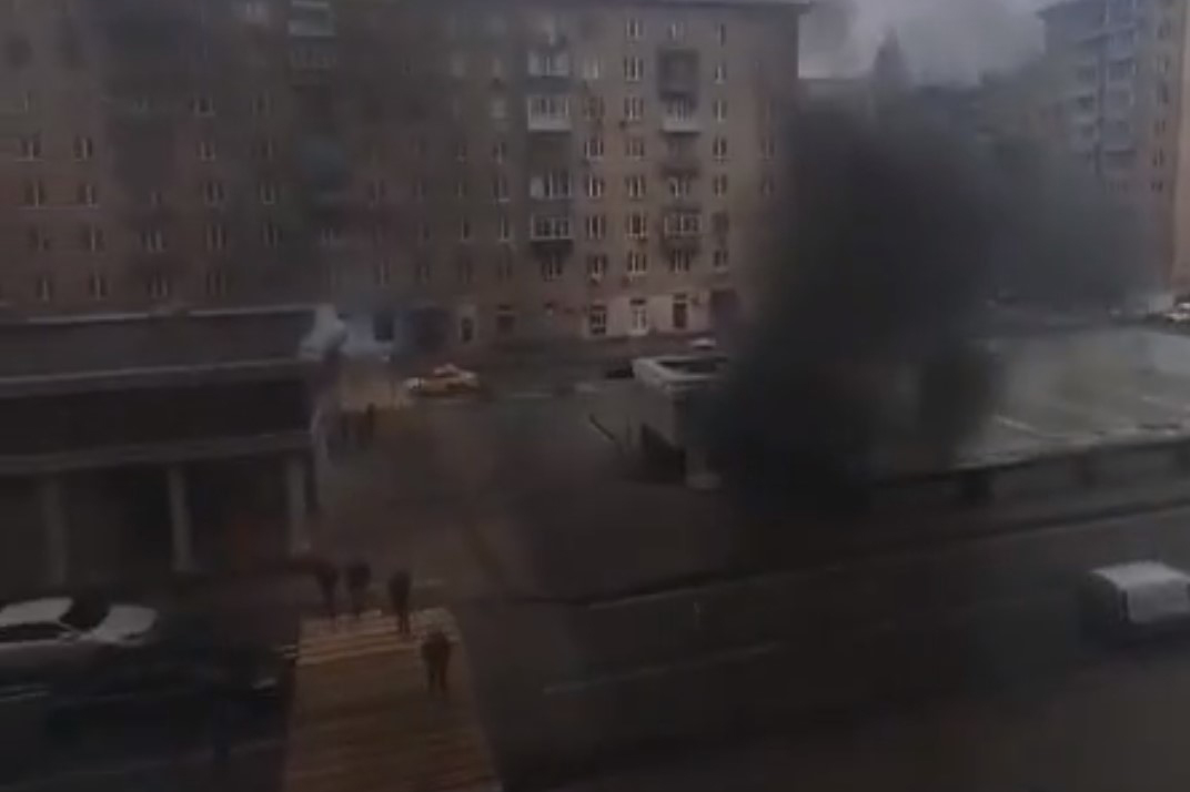 Автобус загорелся в Алабяно-Балтийском тоннеле на севере Москвы