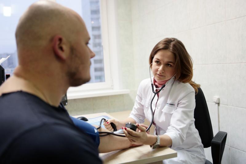 Врач назвала три главные опасности для здоровья москвичей