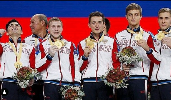 Иван Стретович (второй справа) отметил, что все гимнасты были заряжены эмоционально