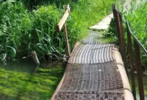 Мост похитили днем