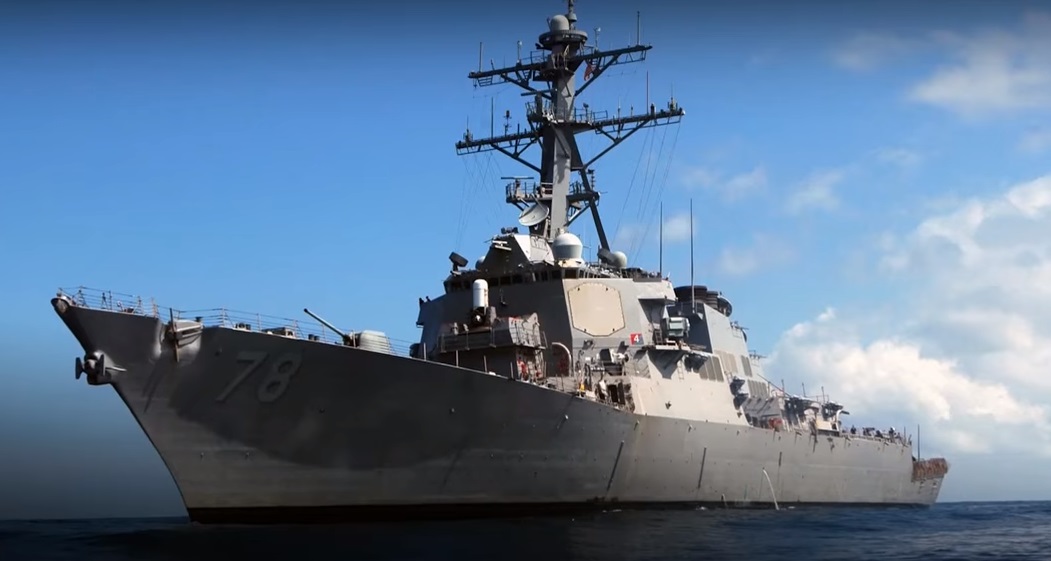 США назвали причину захода эсминца в Черное море