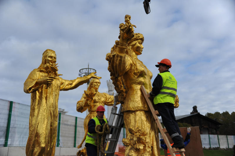 Большая часть московских фонтанов к зиме готова