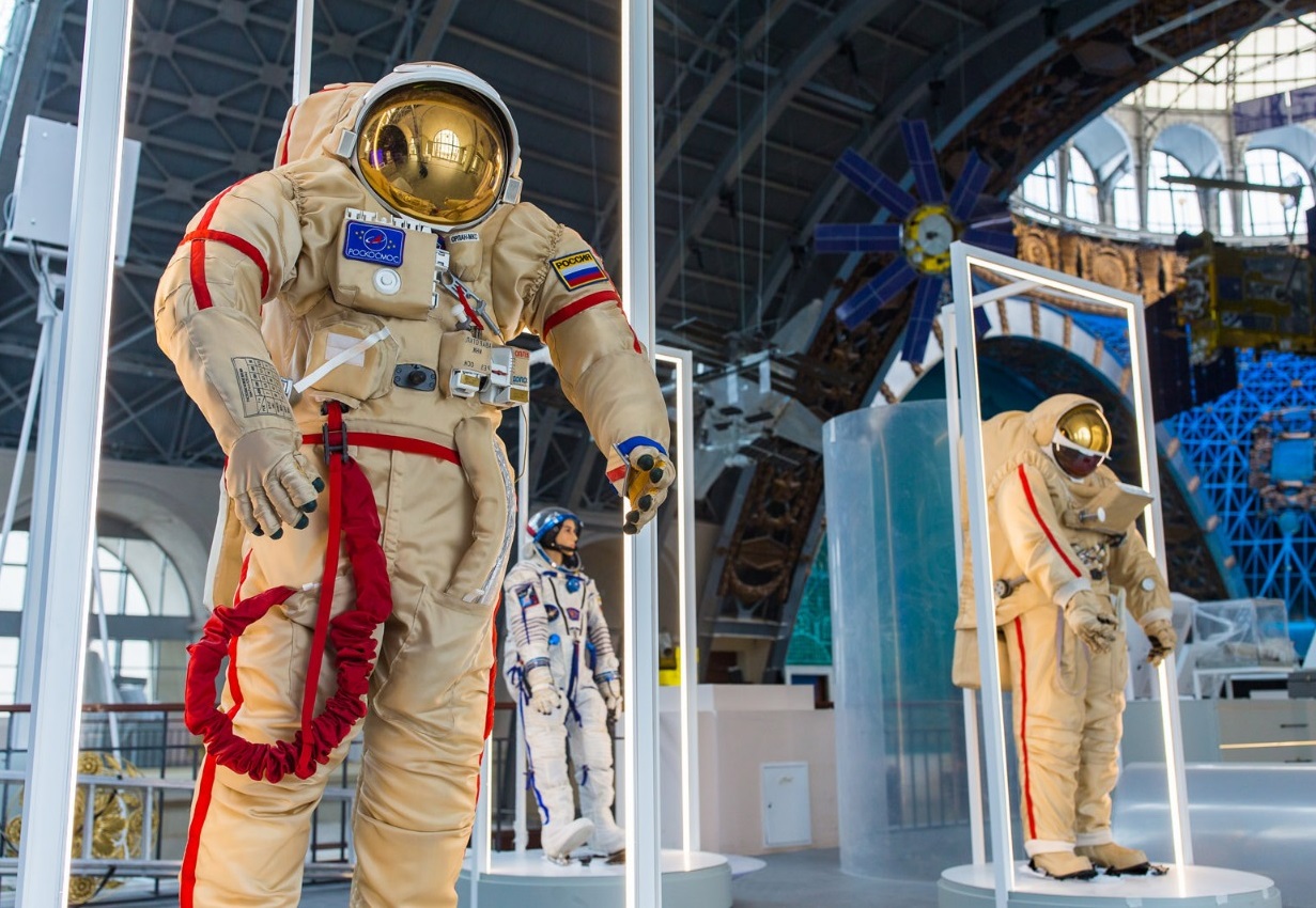 Известный диктор озвучил аудиогид для центра «Космонавтика и авиация» на ВДНХ