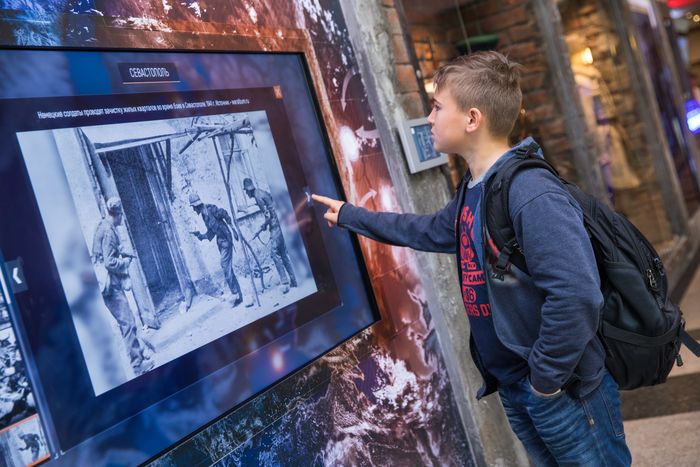 Выставка к 100-летию «Окон сатиры РОСТА» откроется в Музее Победы