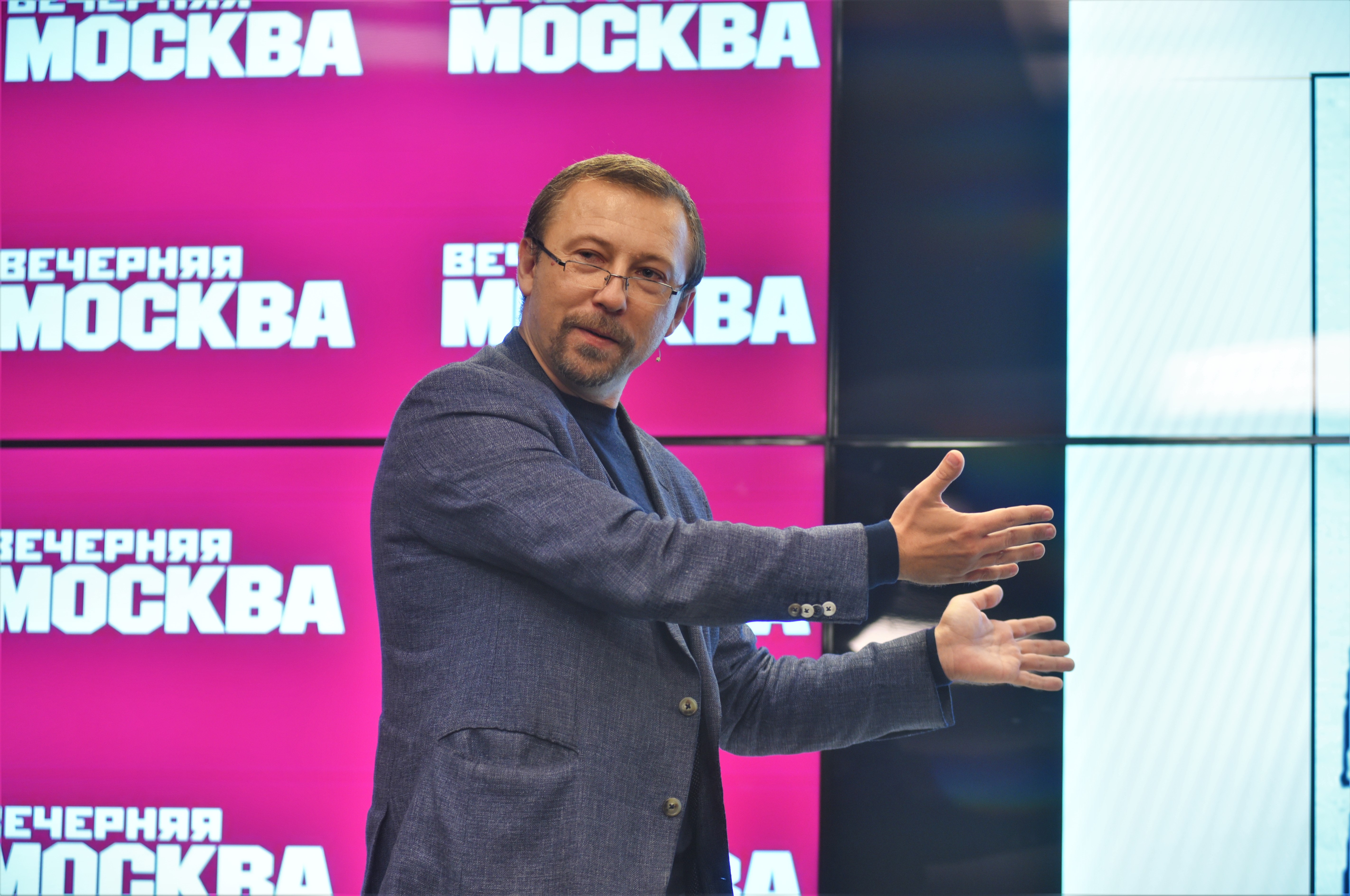 Профессор кафедры государственной политики МГУ имени Ломоносова Сергей Володенков провел мастер-класс на тему «Социальные медиа как инструмент информационной работы»