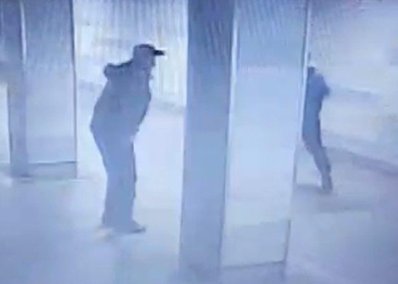 СК возбудил дело по факту нападения на полицейского у метро «Савеловская»