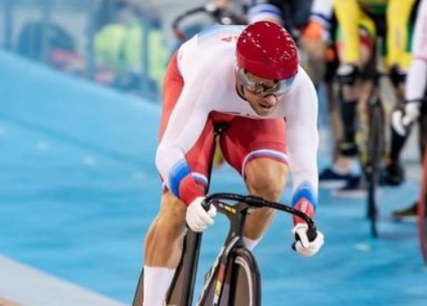 Денис Дмитриев показал второй результат в главном финале