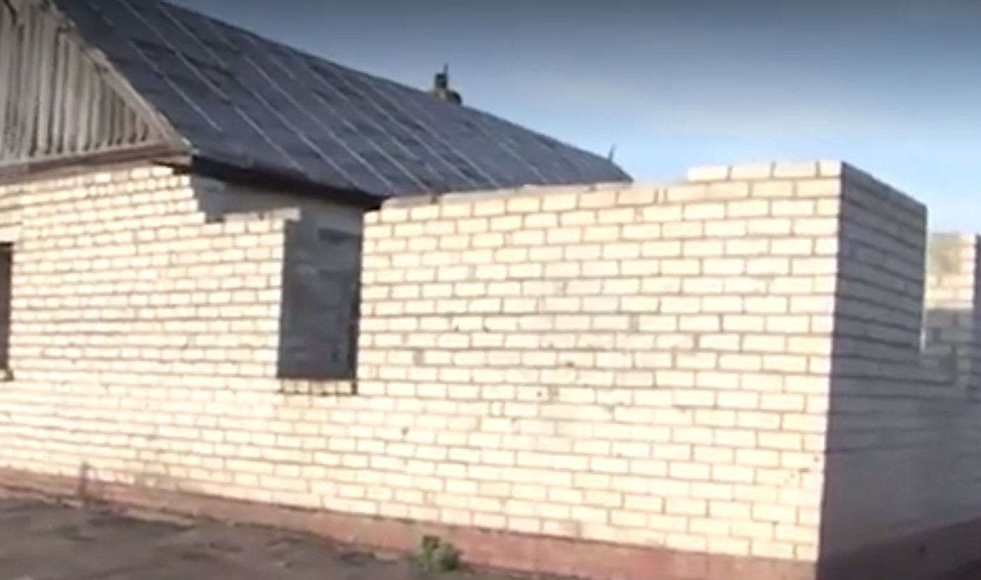 Мать орловской девочки-маугли прокомментировала обвинения в издевательствах