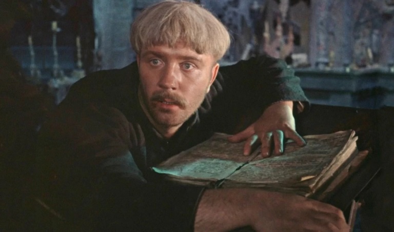 Экранизации пяти известных произведений бесплатно покажут москвичам