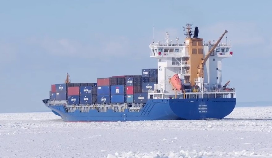 Сигнал бедствия с российского ледокола оказался ложным