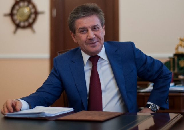 Владимир Петросян покинул пост по собственной инициативе