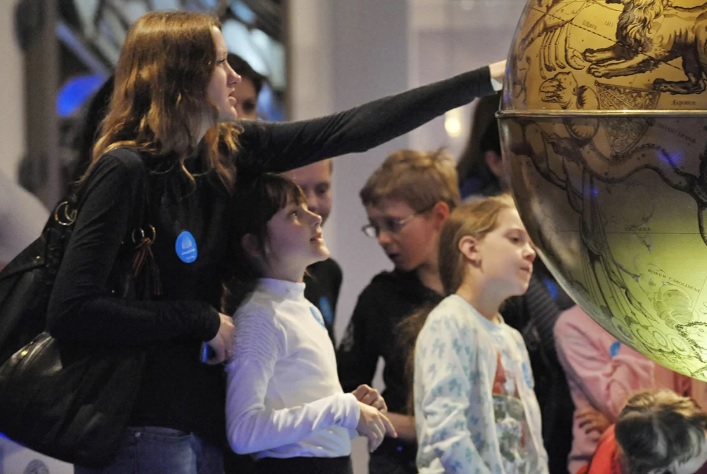 К 90-летию Московского планетария подготовили праздничную программу