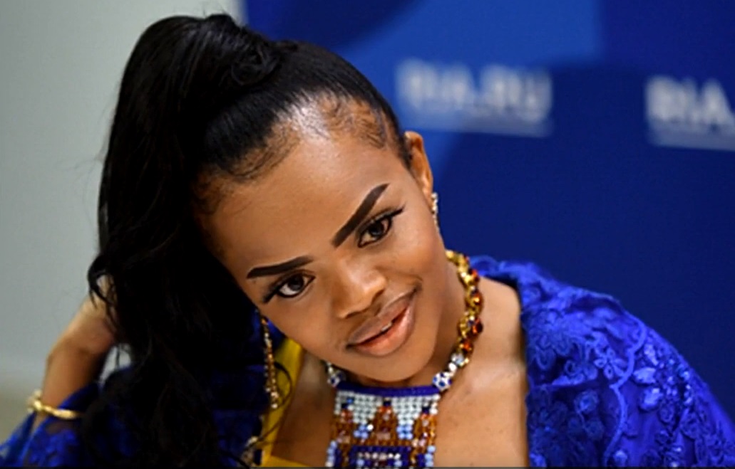 Сиханизо Дламини является министром информационных технологий и связи Эсватини