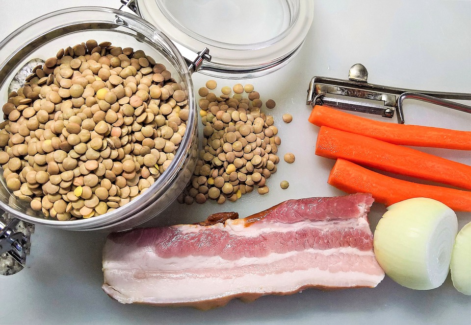Диетолог назвала идеальные продукты для ужина