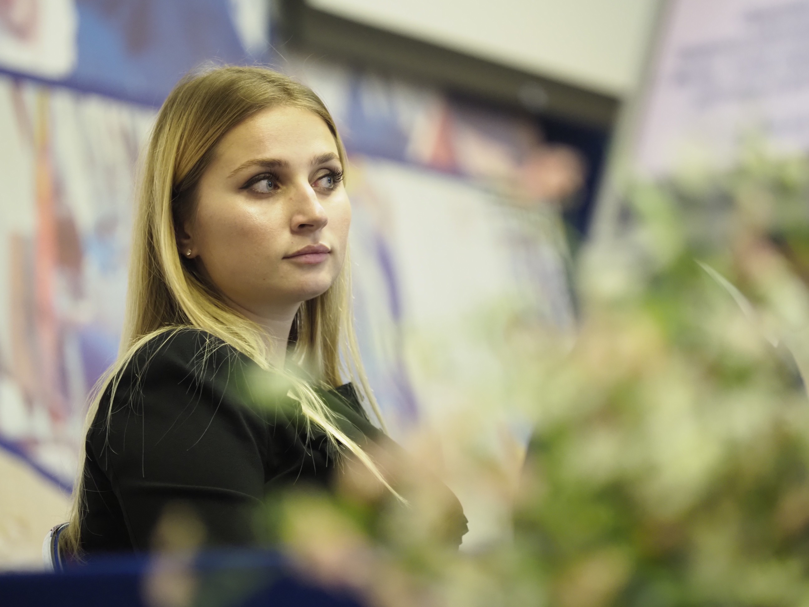 Руководитель службы правовой помощи медработникам организаций здравоохранения Екатерина Гилина на собрании профсоюза работников здравоохранения Москвы