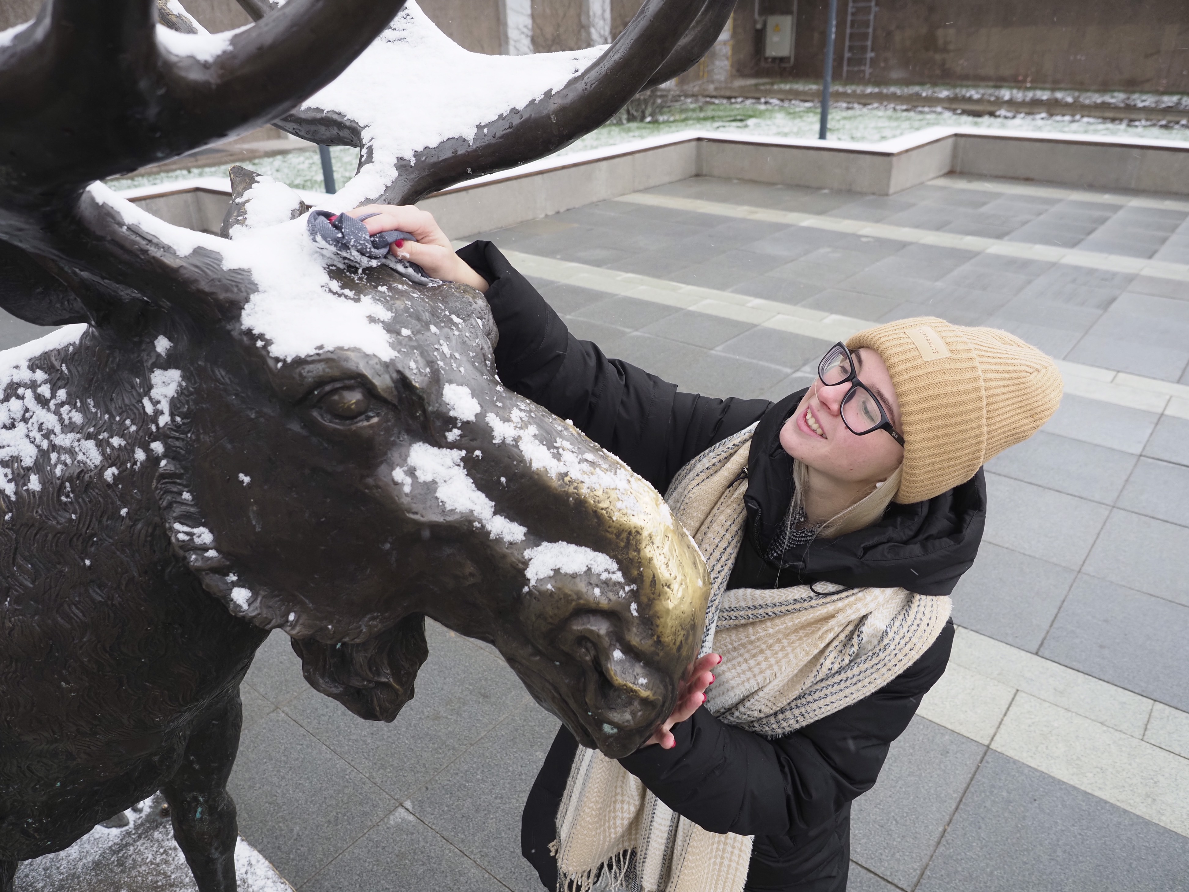 Холодный снежный день ожидает москвичей в пятницу 