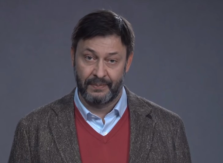 Кирилла Вышинского задержали в Киеве 15 мая 2018 года и предъявили обвинения в государственной измене и поддержке ДНР и ЛНР