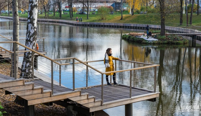 Новый маршрут с воздушной экотропой и кормушками составили на ВДНХ