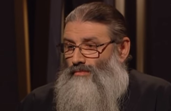 Отец Максим (Первозванский) отметил, что только в том случае, когда человек понял, что жизнь его проходит неправильно и существует без Бога, покаяние изменит его жизнь