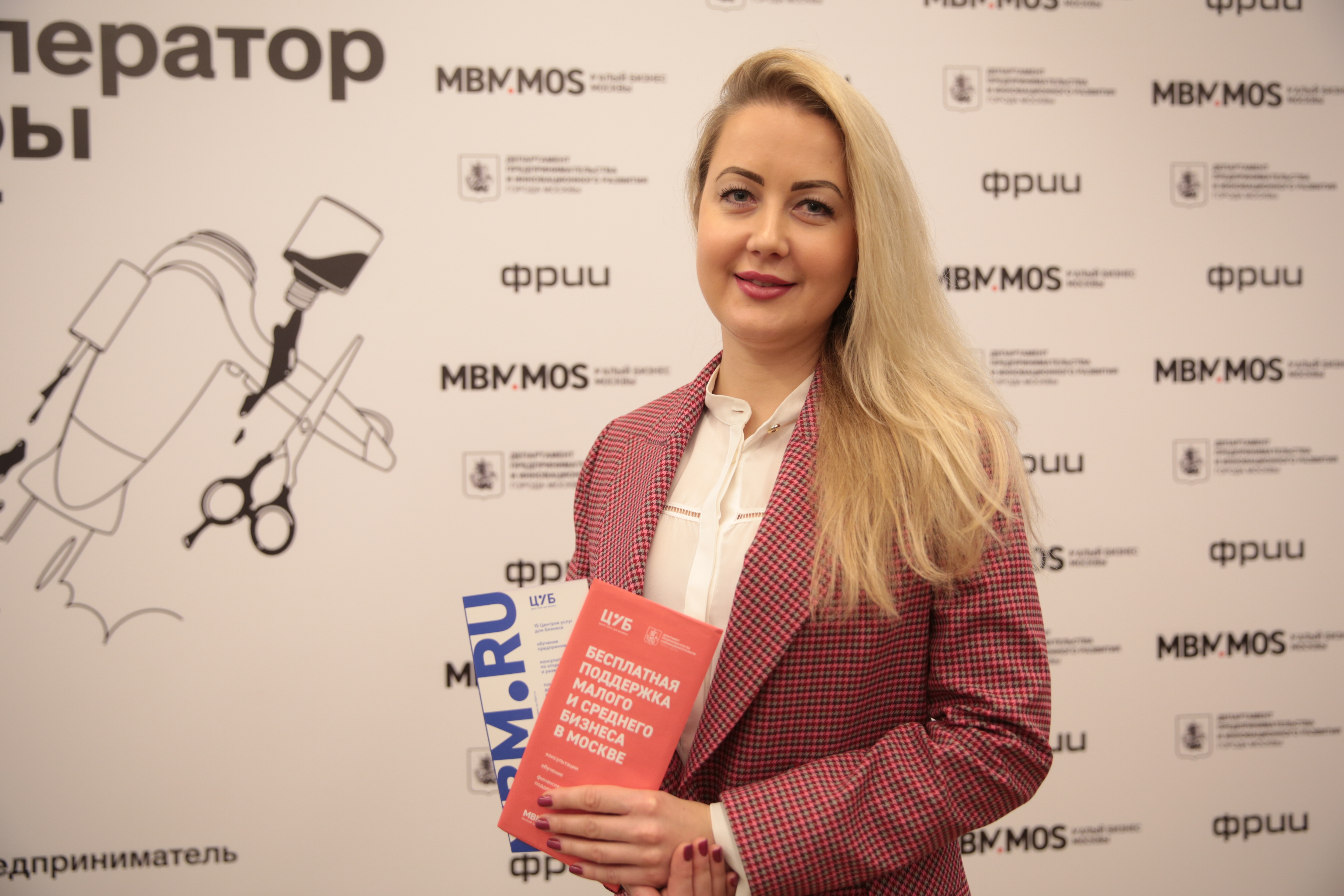 Галина Титова, предприниматель, основатель художественной школы для детей