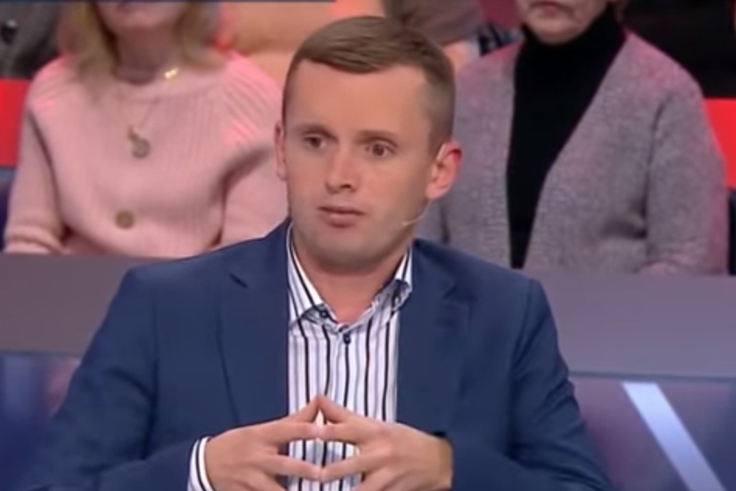 Бортник: Запад первым может нанести ядерный удар по России