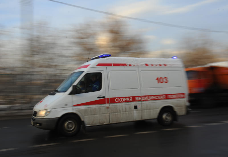 СМИ: Ребенок выпал из окна здания в центре столицы