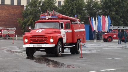 Самолет совершил жесткую посадку в Ленинградской области