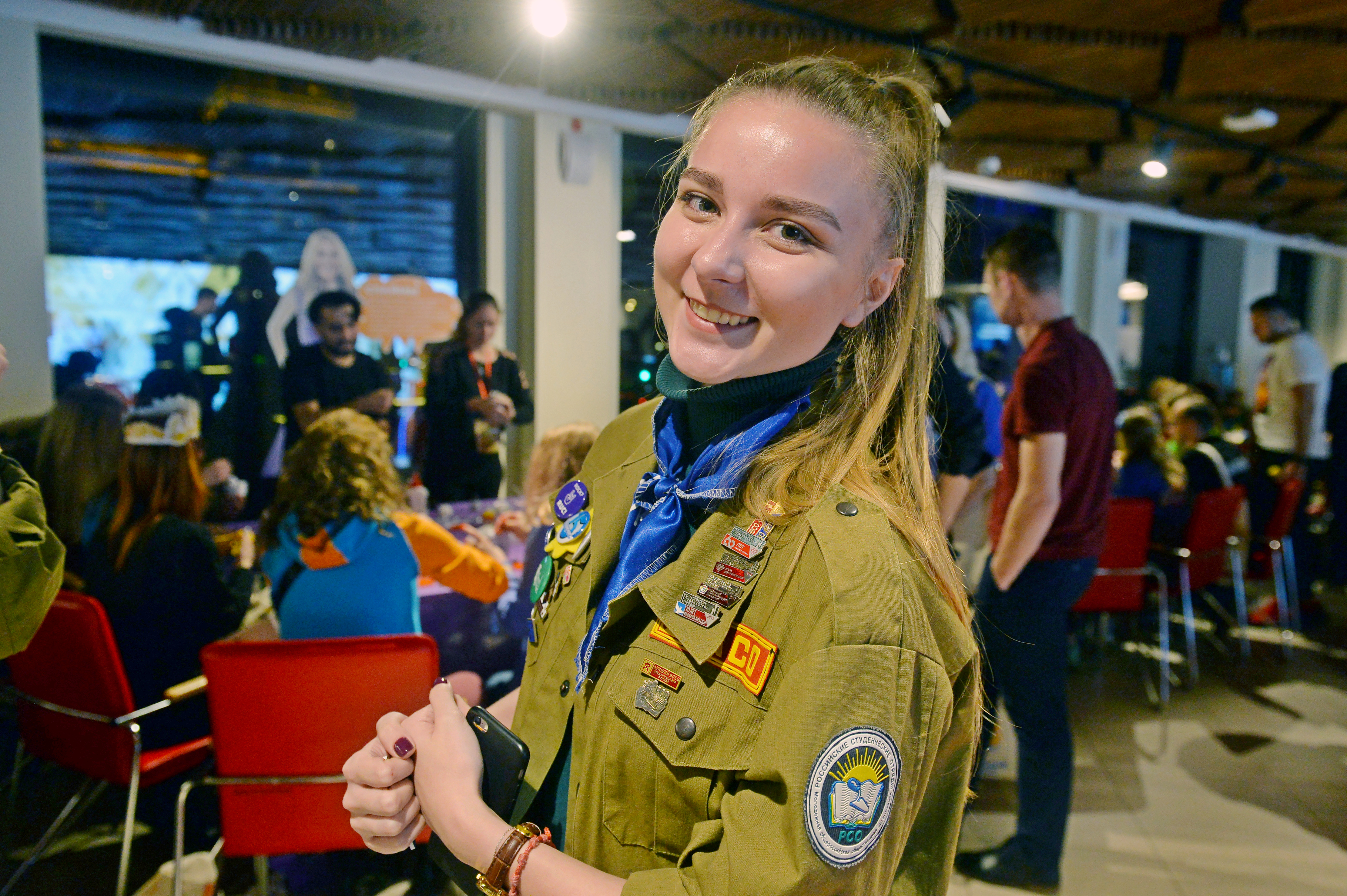 Участница VI Московского слета вожатых Анастасия Юткина активно принимала участие в проводимых организаторами мастер-классах, чтобы во время работы в оздоровительных детских лагерях применить полученные знания и навыки