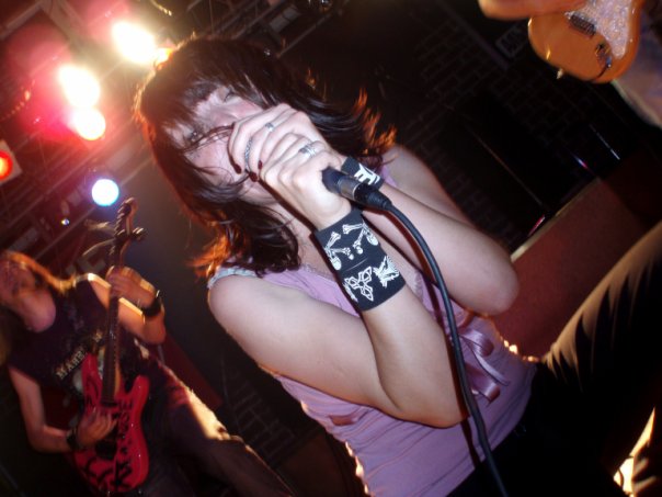 Певица Надира Садыкова