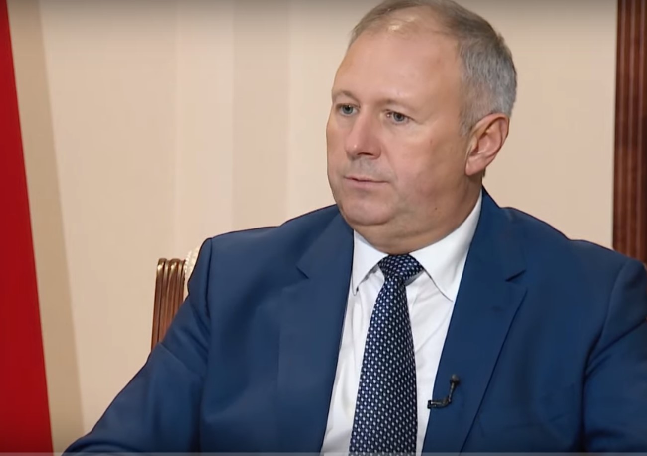По словам премьер-министра Белоруссии Сергея Румаса, государствам необходимо решить такие вопросы, как цены на нефть и газ