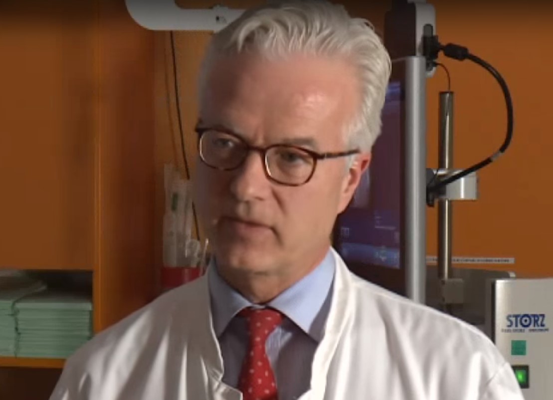 59-летнего потомка бывшего президента Германии, врача Фрица фон Вайцзеккера убили на лекции в клинике Schlosspark-Klinik