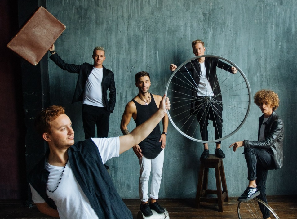 Группа «ПЯТЕRО» дала советы начинающим музыкантам 