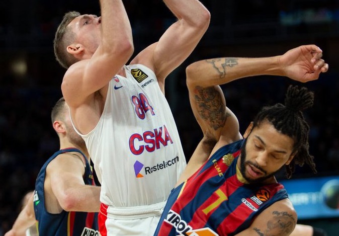 Встреча, прошедшая в Витории, завершилась победой хозяев площадки со счетом 80:70