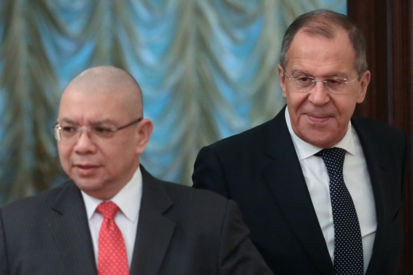 В ходе переговоров с российским министром глава малайзийского МИД подчеркнул, что в перспективе любая заинтересованная сторона должна иметь возможность изучить полученные в ходе расследования данные