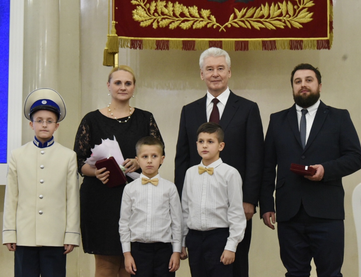 Сергей Собянин подчеркнул роль родителей, которые воспитывают двух и более детей