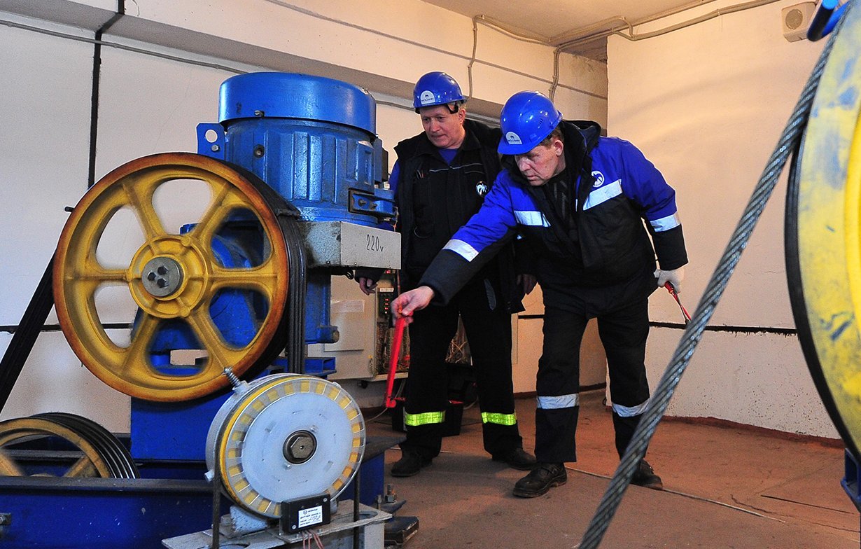 Около 9 тысяч лифтов заменят в домах столицы на три года раньше запланированного