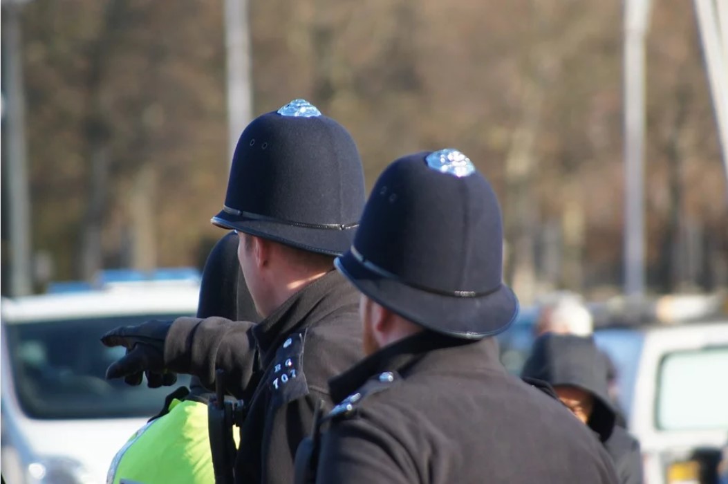  Лондонский мост перекрыли после сообщений о стрельбе